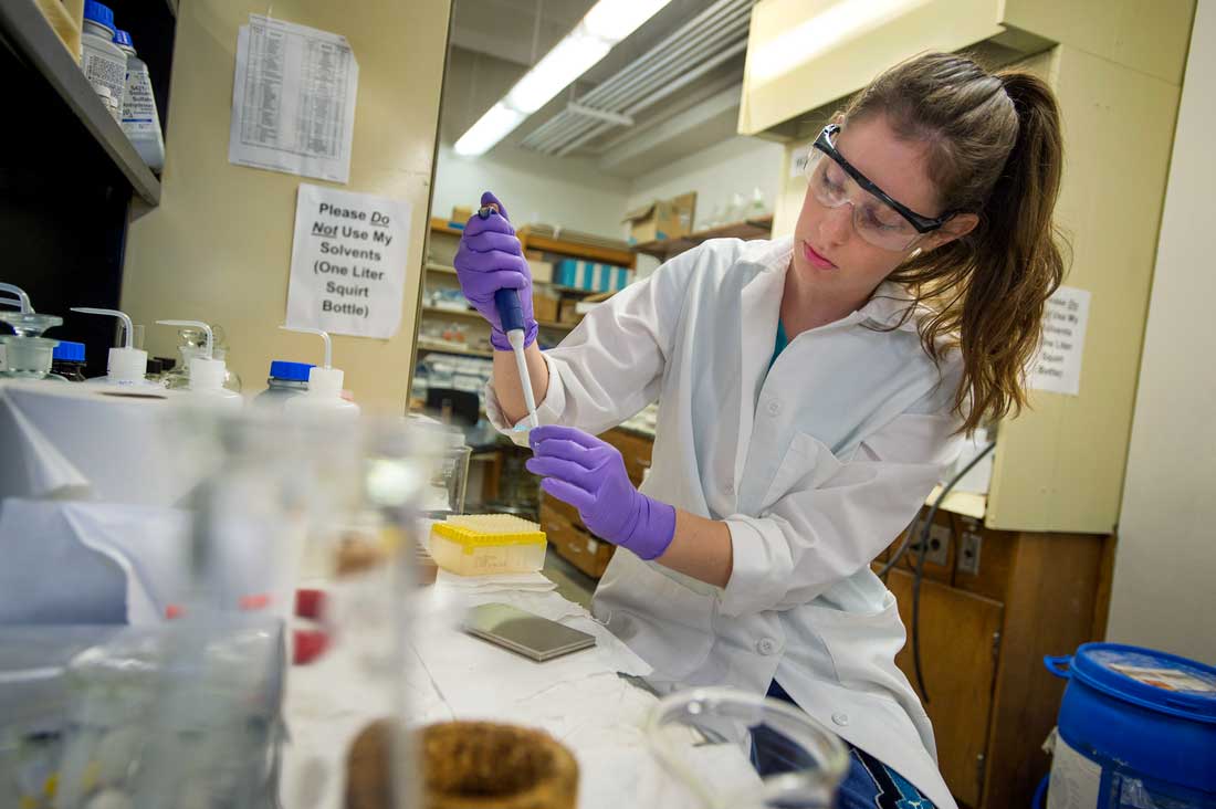 chemistry-lab_1177_pbc-scr